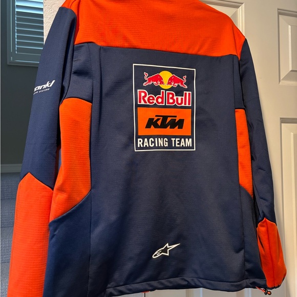 Red Bull KTM Racing Team Jacket - Picture 2 of 3